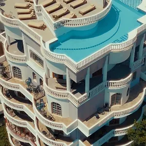 Monte Cristo - Rooftop Pool Sarande