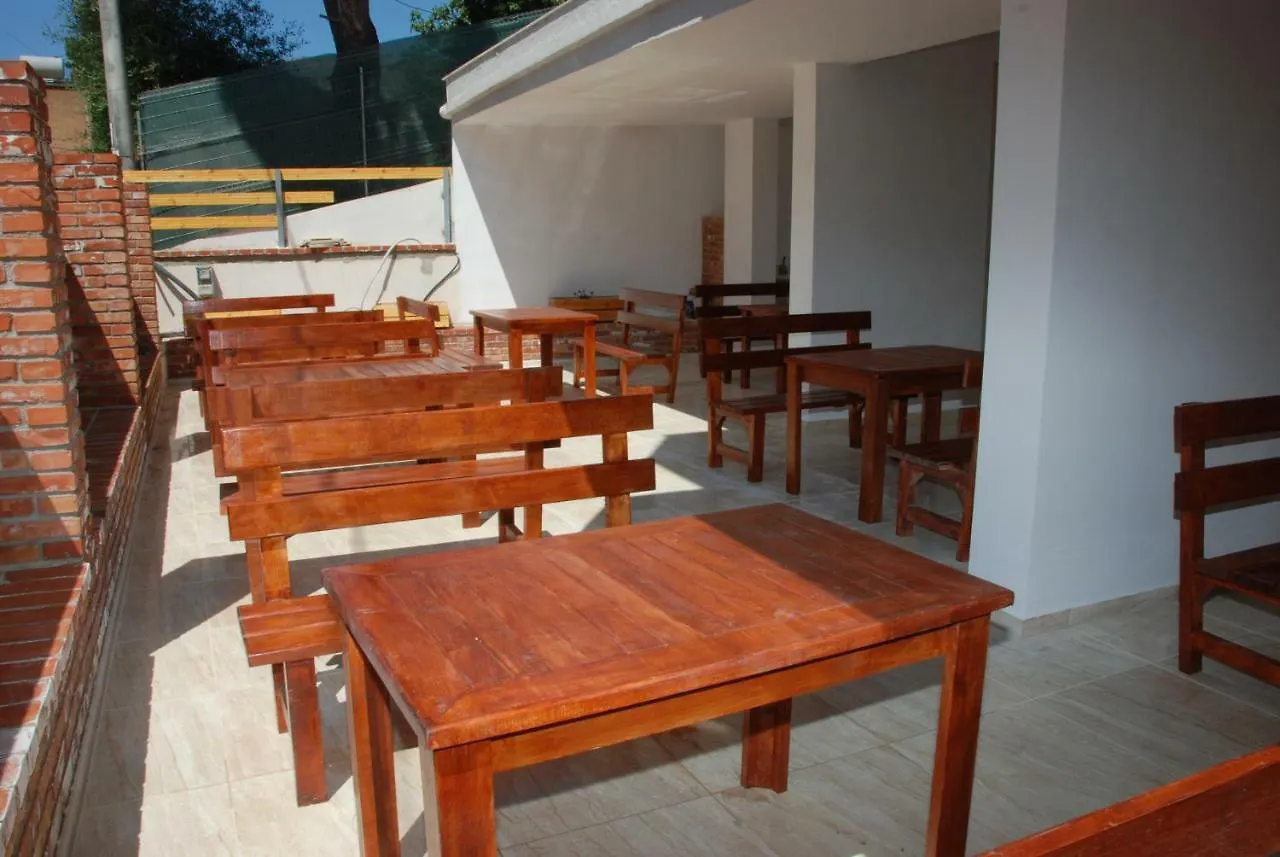 Wallaby Hostel Sarande 0*,  Albania